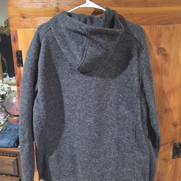 New Balance Men's Black and Gray Jacket - Picture 7 of 7